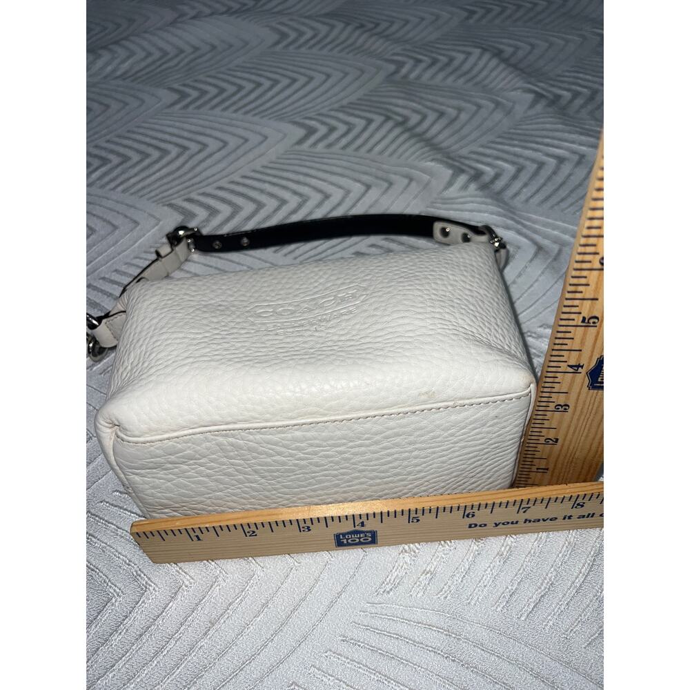 Coach Leather Handbag Lot – Shoulder Bag & Mini Purse, Beige, Elegant F 34495 - Picture 14 of 15